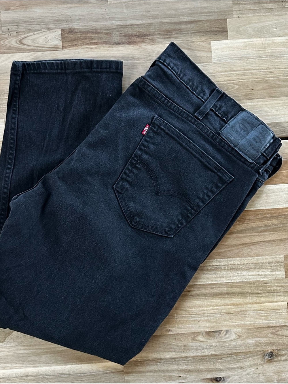 Levi's Men's Black Slim Straight Jeans